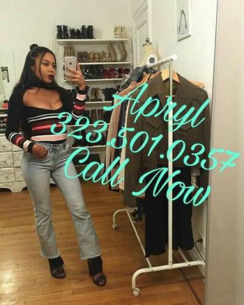 , 20  female escort, Long Beach