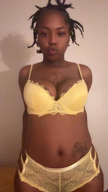 Breanne Nicole, 21  female escort, Long Beach