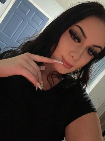 Coco, 21  female escort, Long Beach