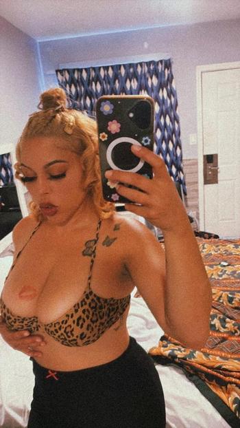 Lala, 33  female escort, Long Beach