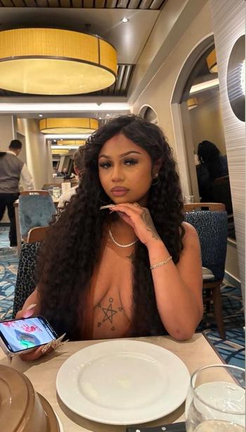 Jasmine, 24  female escort, Long Beach