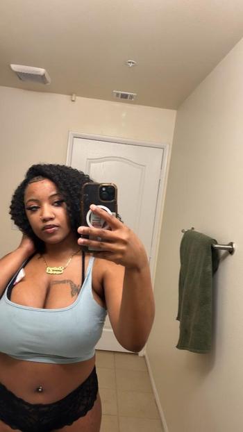 diamond , 21  female escort, Long Beach