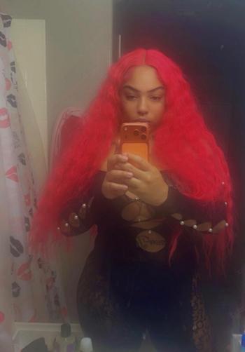 Pretty, 25  female escort, Long Beach