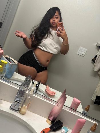 Mini, 21  female escort, Long Beach
