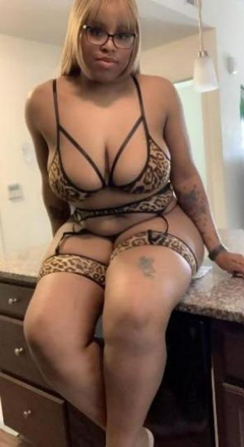 2093006805, female escort, Long Beach